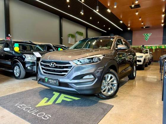 HYUNDAI TUCSON 1.6 16V T-GDI GASOLINA GLS ECOSHIFT HYUNDAI TUCSON 1.6 16V T-GDI GASOLINA GLS ECOSHIFT